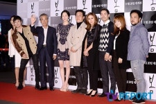 [T포토] 삶의 의미를 잃어버린 조각가가 찾은 봄같은 이야기, 영화 