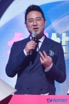 [T포토] 이기상 "VJ로 돌아왔어요"(엠 카운트다운)