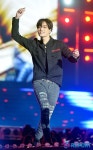 [T포토] 카이 다같이 즐겨요~(드림콘서트)
