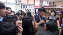 ‘학교 다녀오겠습니다’ 추성훈, 교내 매점서 골든벨 ‘남다른 스케일’