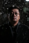 아귀→마카오박→사제..김윤석의 변신 이번에도 通할까