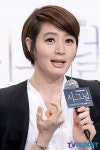 [T포토] 김혜수 20년 후 환경 문제 걱정(시그널)