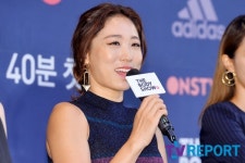 [T포토] 이미도 "건강미 펼칠 시대가 왔다"