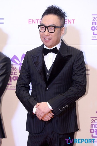 [T포토] 박명수 '둘째 가진 박거성'