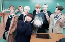 “오늘 졸업했어요”…24K 진홍, 고교 졸업식서 눈물