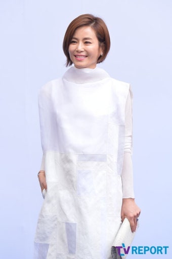 [T포토] 견미리 '품격있는 올화이트 패션'