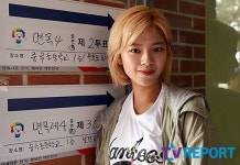 [T포토] 트와이스 정연 투표 인증샷은 필수