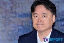 [T포토] 최승호 입술 꼭 다문 채