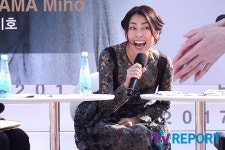 [T포토] 나카야마 미호 "오겡끼데스까~"