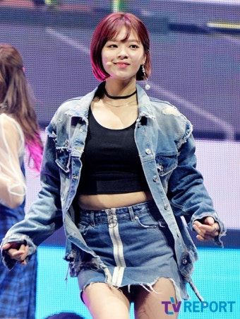 [T포토] 트와이스 정연 '시크한 숏컷'
