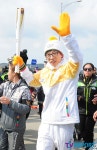 [T포토] 유재석 성화봉송도 젠틀하게