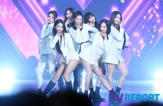 [T포토] CLC 후광이 번쩍번쩍~