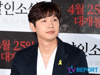 [T포토] 지현우 '조각같은 얼굴'