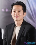 [T포토] 스티븐 연 달달한 눈빛