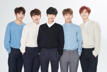 B1A4 측 