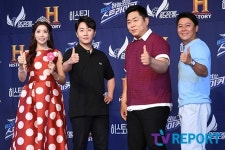 [T포토] 드론 축구 다함께 엄지 척