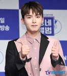 [T포토] 슈퍼주니어 려욱 따봉!