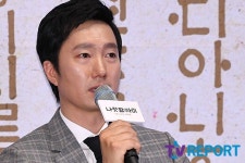 [T포토] 박해일 촬영하고 이야기하던 모습 계속 생각난다