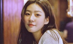 김새론, 청순미의 정석 내추럴한 모습도 화보 [리포트:컷]