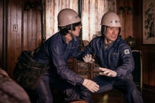 이웃사촌 정우→김병철, 이웃사촌 케미 폭발하는 찐연기 스틸 웃음예고