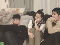 고은아X미르, 대표는 전화 중…방가네 진지 모드? [리포트:컷]