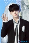 [T포토] 수빈 심쿵 아이컨택