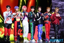 [T포토] 고스트나인 5개월 만의 컴백