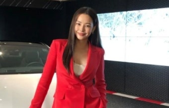 이하늬, '애마'와 함께 전한 근황 [리포트:컷]