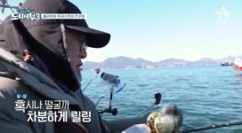 ‘도시어부3’ 이경규, 주꾸미 대신 빈 석화 낚고 황당... 분노의 패대기