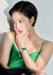 조보아, 품에 안긴 남자 누구? 시선 사로잡는 숏컷[리포트:컷]