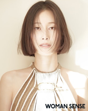이현이 “예능인? 축구선수? 모델 수식어 놓지 않을 것”[화보]