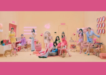 트와이스, ‘언니 그룹’의 저력... 美 ‘빌보드 200’ 3위 등극