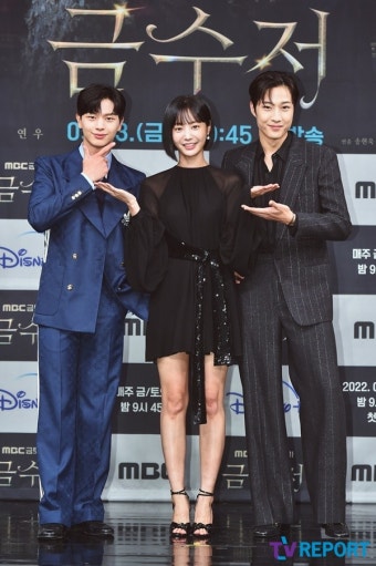 육성재 