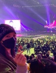 윤세아, 블랙핑크 콘서트장 방문→지수와 애정 가득 포옹[리포트:컷]