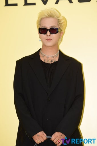 [T포토] 송민호 '블링블링'