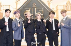 YG 떠난 아이콘, 143엔터테인먼트와 완전체 전속계약 체결