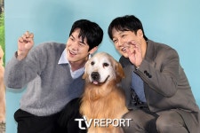 [T포토] 유연석-차태현 루니와 함께 찰칵