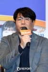 [T포토] 강솔 감독 "딜리버리맨 기대하세요"