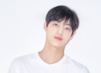 부부의 세계 준영이, 고2 됐다...확 달라진 분위기