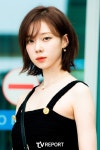 [T포토] 윈터 마주치면 떨린다