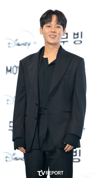 [T포토] 이정하 '감량으로 드러난 꽃미모'