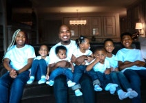 가수 니요 "미성년자의 성전환, 부모의 잘못...허락하면 안 돼" [할리웃통신]