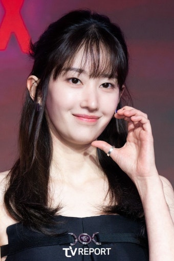 [T포토] 전종서 '수줍은 옥주표 볼하트'