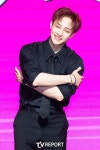 [T포토] 방찬 스테이, 이렇게 안아주고 싶어요