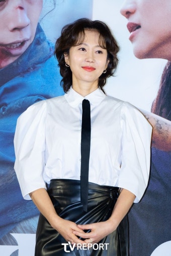 [T포토] 염정아 '동안 미모의 정석'