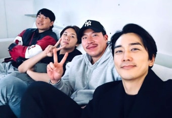송승헌, 압도적 잘생김...이시언과 '플레이어 2'로 다시 만났다