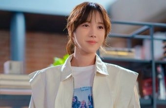 '서태지 이혼' 이지아, 이혼 드라마로 컴백...나쁜 배우자 혼내준다 ('끝내주는 해결사')