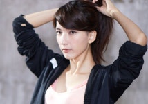 배우 진광이, 쇼핑 중 예쁜 옷 보자 상탈...피팅룸이 코앞인데 [룩@차이나]