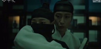 '밤피꽃' 이종원, 지붕 깔릴 위기 이하늬 구했다 [종합]