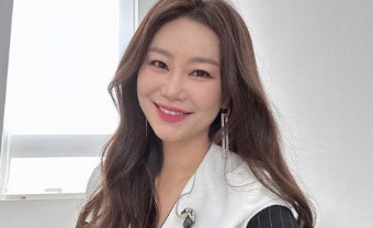 가수 김양, '현역가왕' 결승 무대 앞두고 부친상